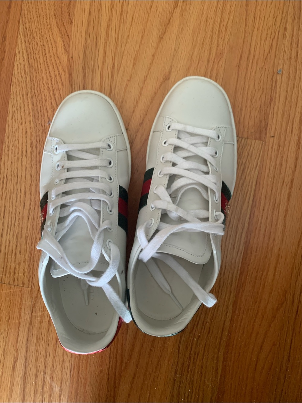 Gucci White Leather Sneakers with Red and Green Web Stripe